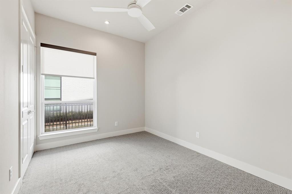 Main 7 Twnhm Add - Residential