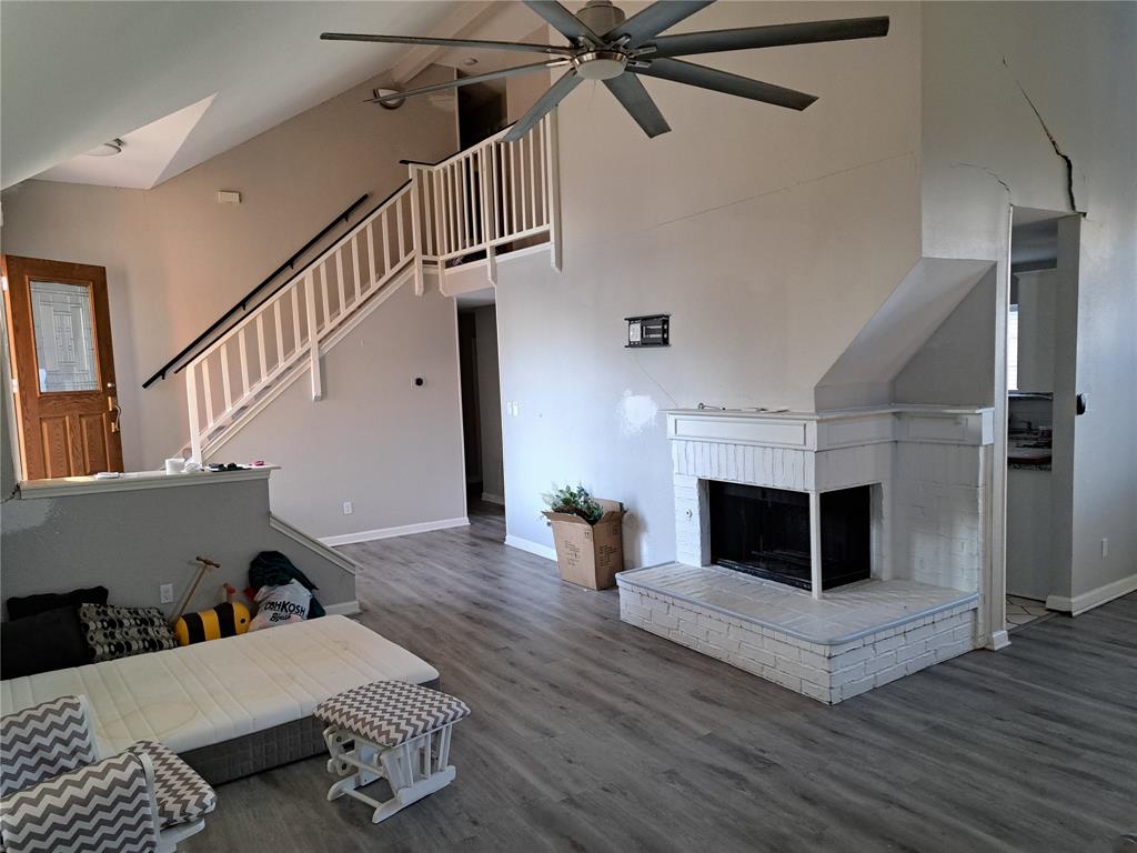 8105 Trail Lake Drive