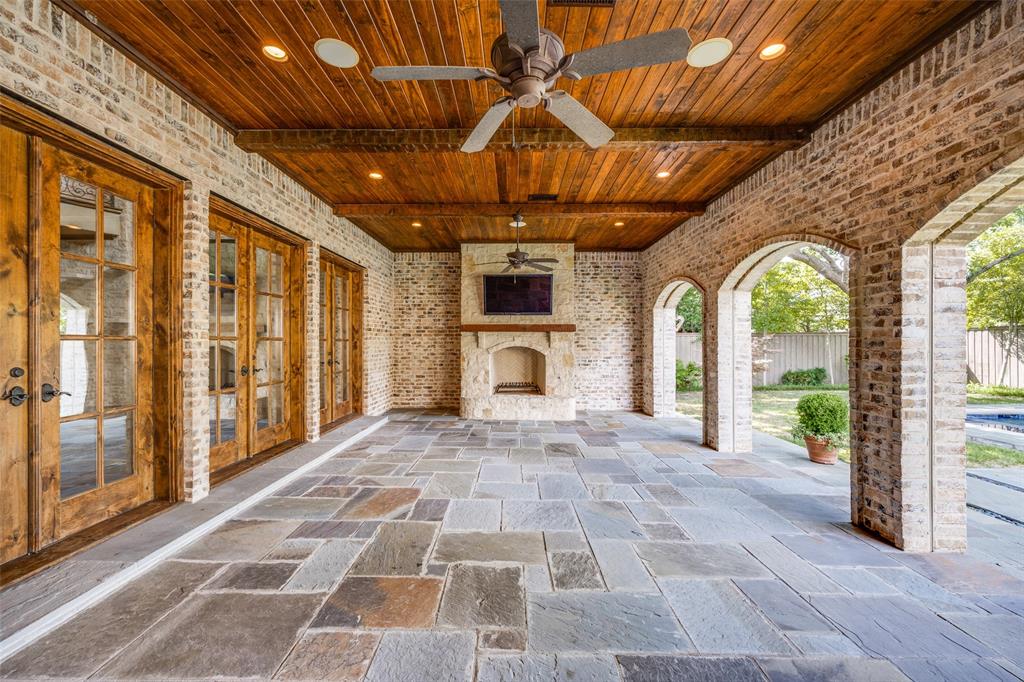 MEADOWOOD ESTATES - Residential