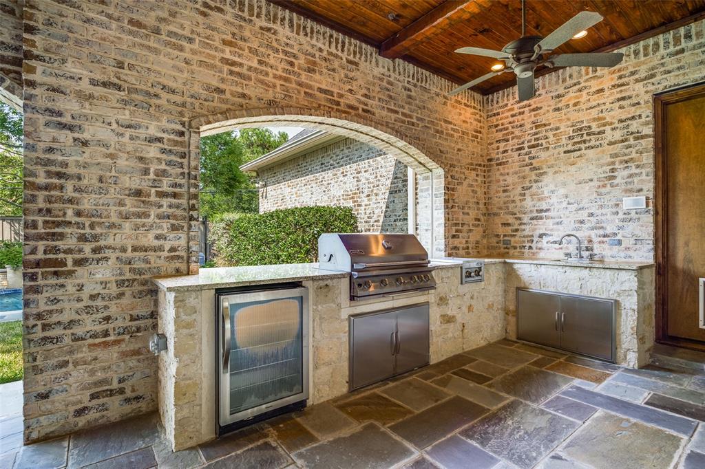 MEADOWOOD ESTATES - Residential