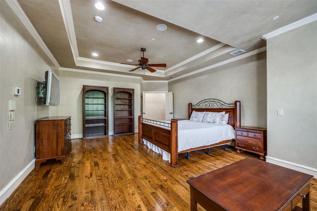 MEADOWOOD ESTATES - Residential