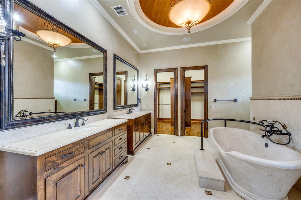 MEADOWOOD ESTATES - Residential