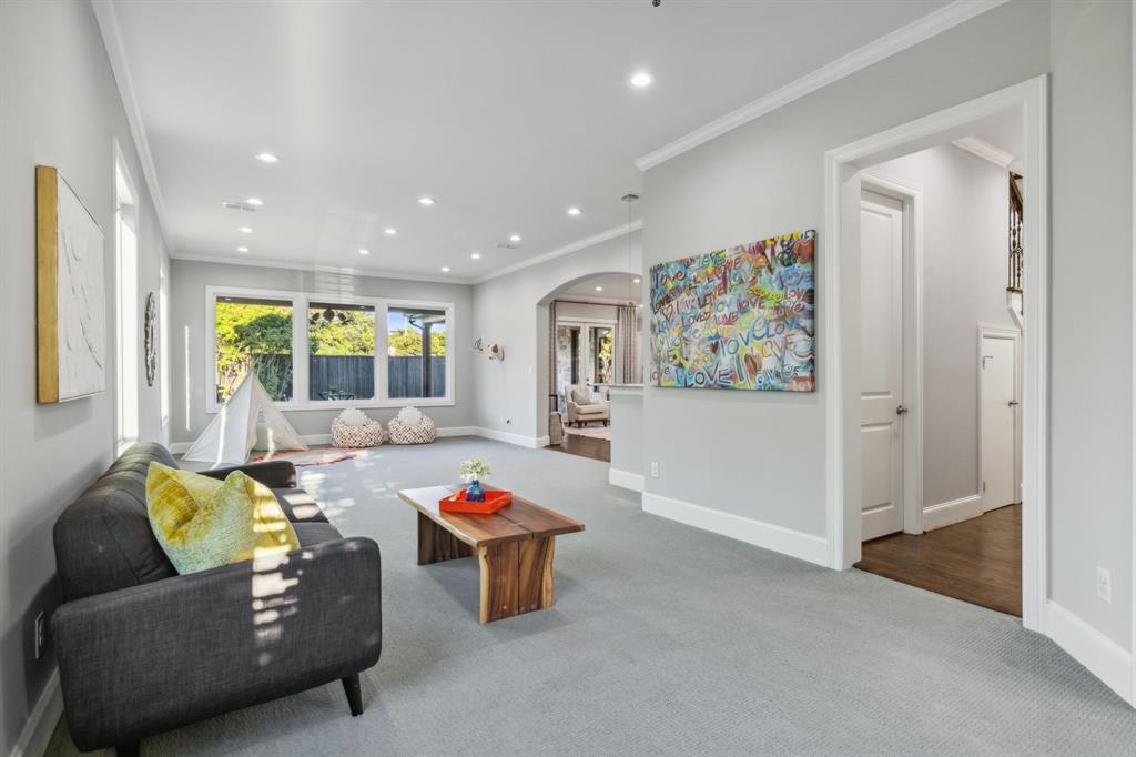 White Rock Place Add - Residential