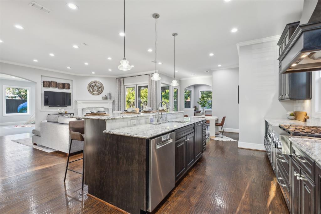 White Rock Place Add - Residential