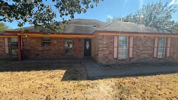 700 BECKY LN, KAUFMAN, TX 75142 - Image bdeecb3a9d5a9b7de7af558d3ccd4743/2729515712