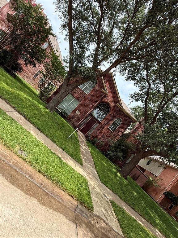 986 Village Parkway