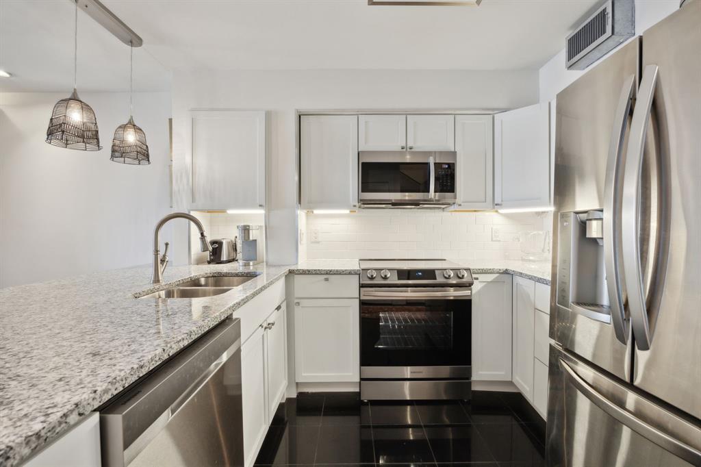 Timbers The Condo Apts #2 - Residential