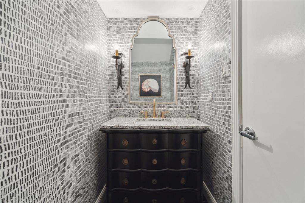 Timbers The Condo Apts #2 - Residential