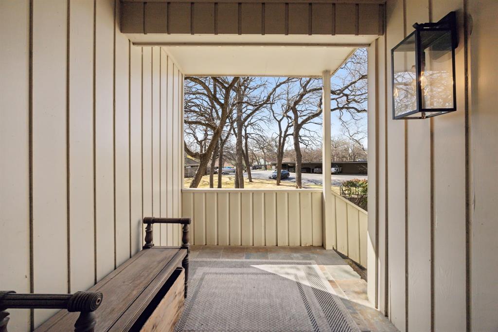 388 Driftwood Court 3