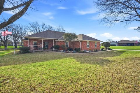 Photo of 109 Tee Taw Circle, Sherman, TX 75092 (MLS # 21209989)