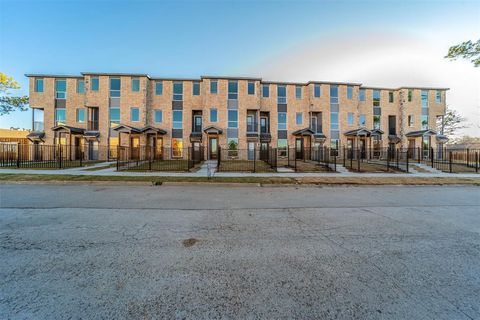 1601 Mignon Drive Arlington TX 76010