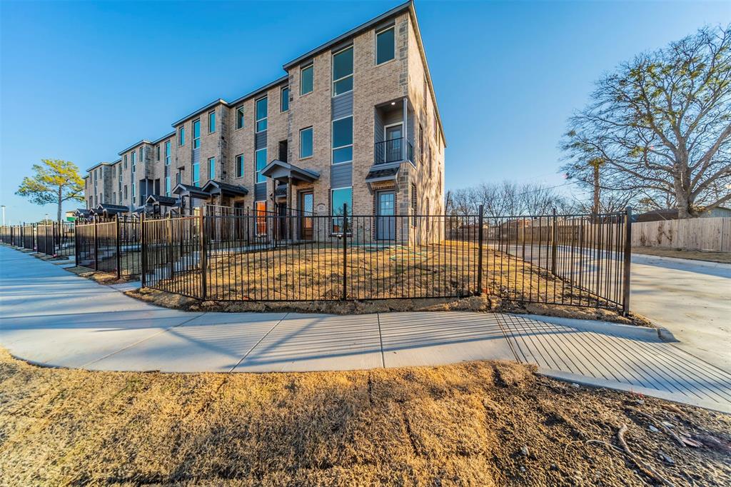 Plaza Heights Add - Residential Income