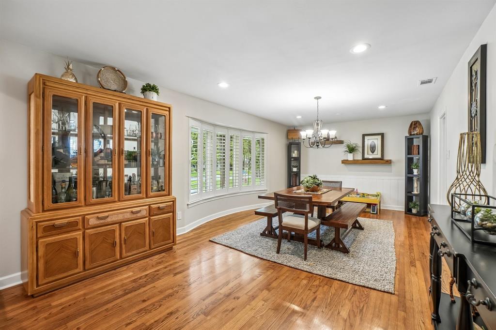 3549 Vinecrest Drive