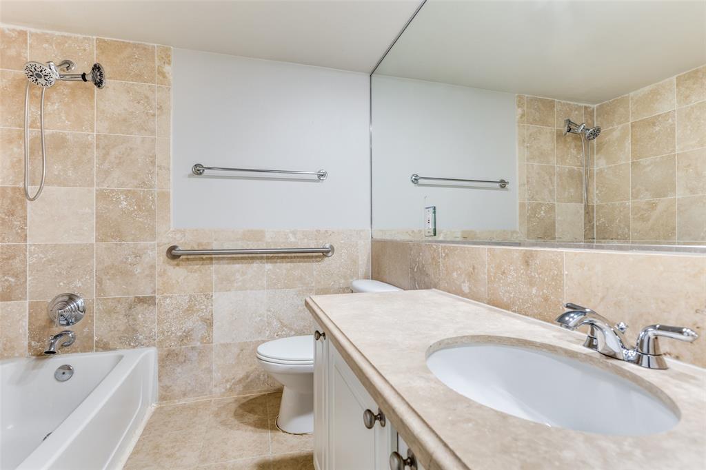 Paradiso Condo Ph 01 - Residential