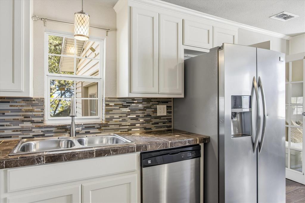 Canyon Creek III - Residential