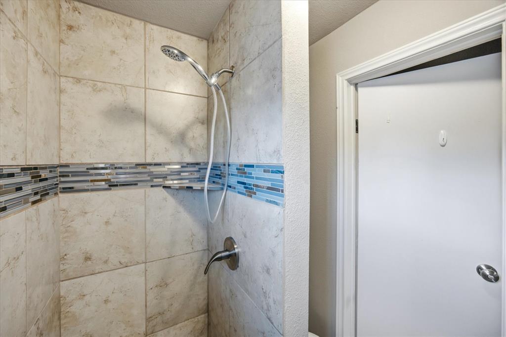 Canyon Creek III - Residential