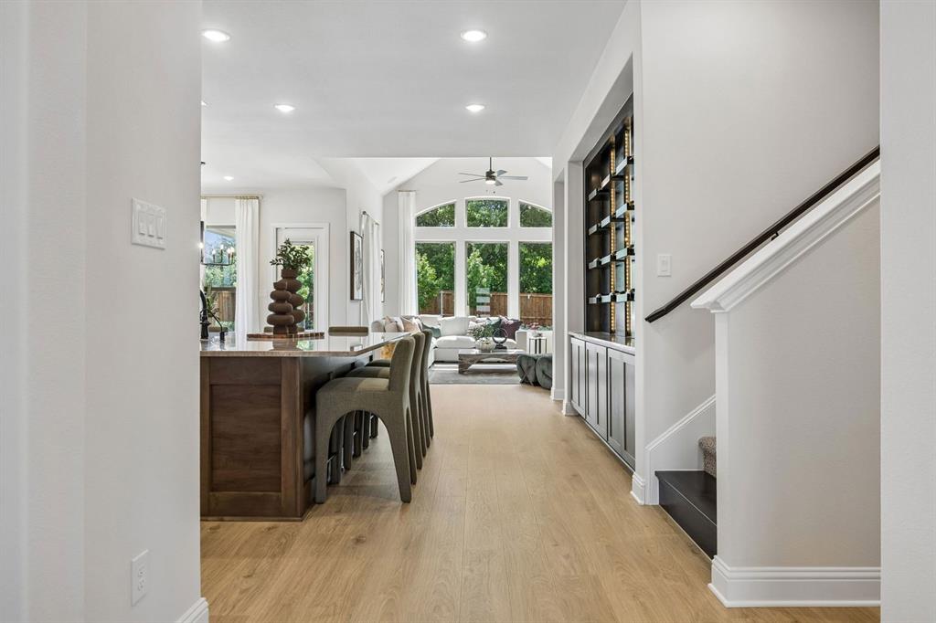10132 Oakstone Drive