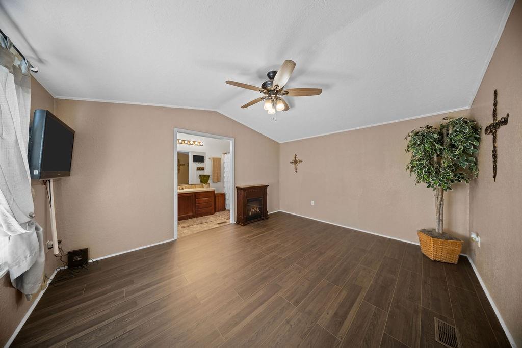 AVALON COUNTRY HAVEN - Residential