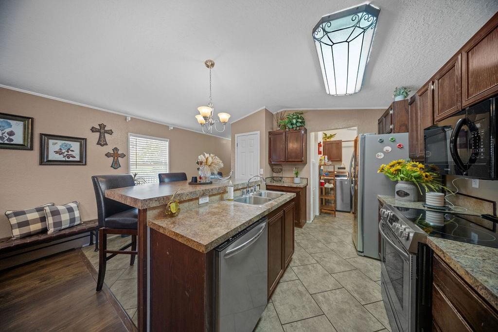AVALON COUNTRY HAVEN - Residential
