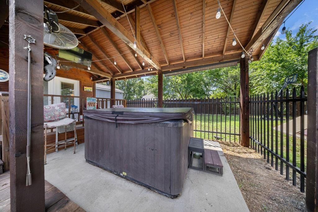 AVALON COUNTRY HAVEN - Residential