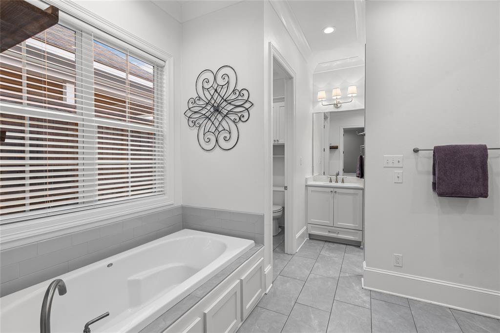 Shreveport, Louisiana 71106, United States, 3 Bedrooms Bedrooms, ,2 BathroomsBathrooms,Residential,Pending,30010