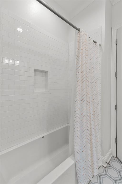 Shreveport, Louisiana 71106, United States, 3 Bedrooms Bedrooms, ,2 BathroomsBathrooms,Residential,Pending,30010