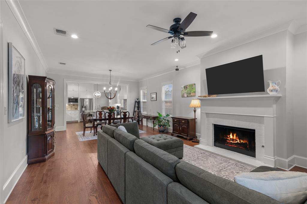 Shreveport, Louisiana 71106, United States, 3 Bedrooms Bedrooms, ,2 BathroomsBathrooms,Residential,Pending,30010