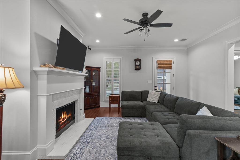 Shreveport, Louisiana 71106, United States, 3 Bedrooms Bedrooms, ,2 BathroomsBathrooms,Residential,Pending,30010