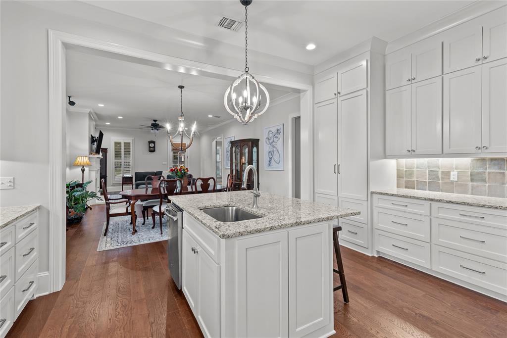 Shreveport, Louisiana 71106, United States, 3 Bedrooms Bedrooms, ,2 BathroomsBathrooms,Residential,Pending,30010