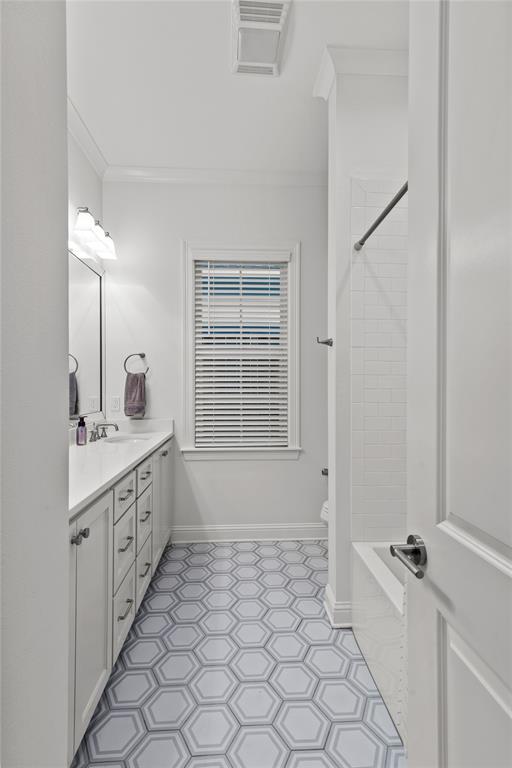 Shreveport, Louisiana 71106, United States, 3 Bedrooms Bedrooms, ,2 BathroomsBathrooms,Residential,Pending,30010