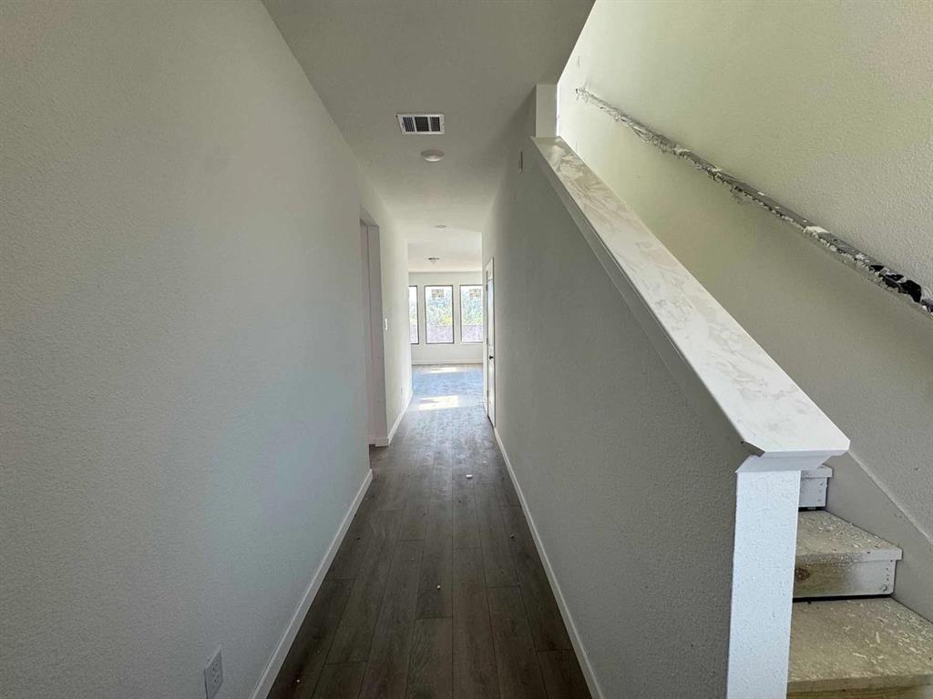 1015 Handel Road