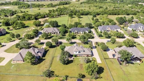 A home in Crowley