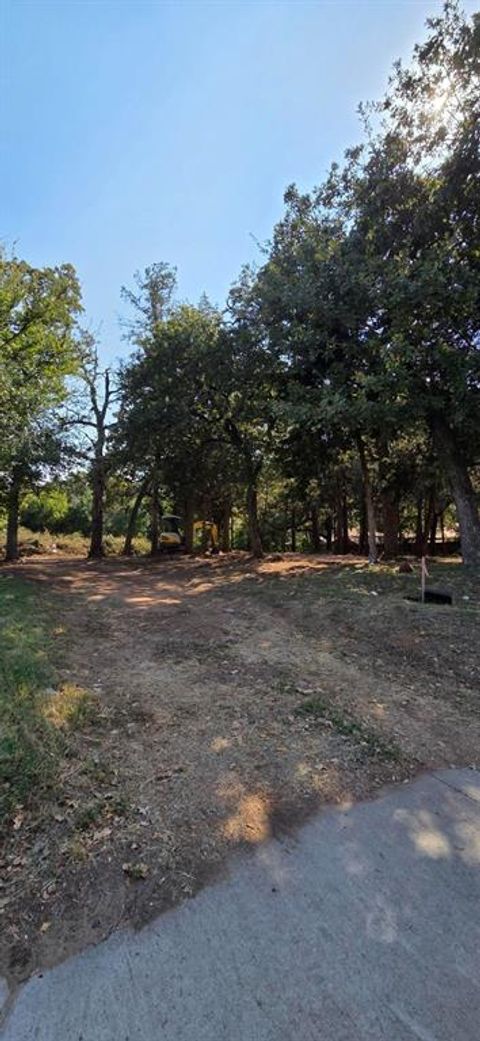 1776 E Grauwyler Road Irving TX 75061