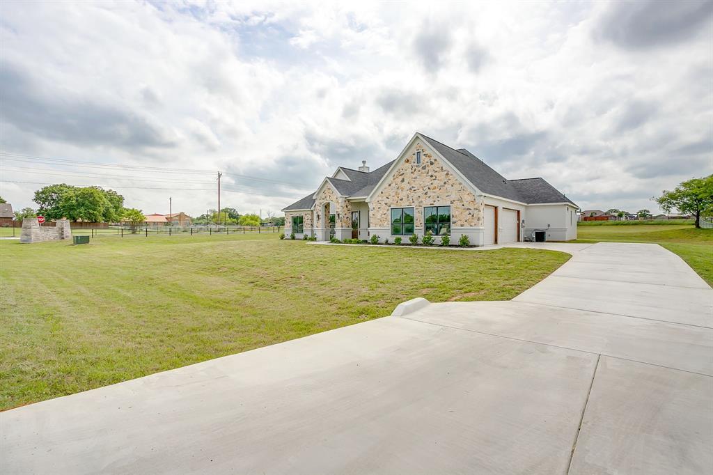 1001 Magnolia Court