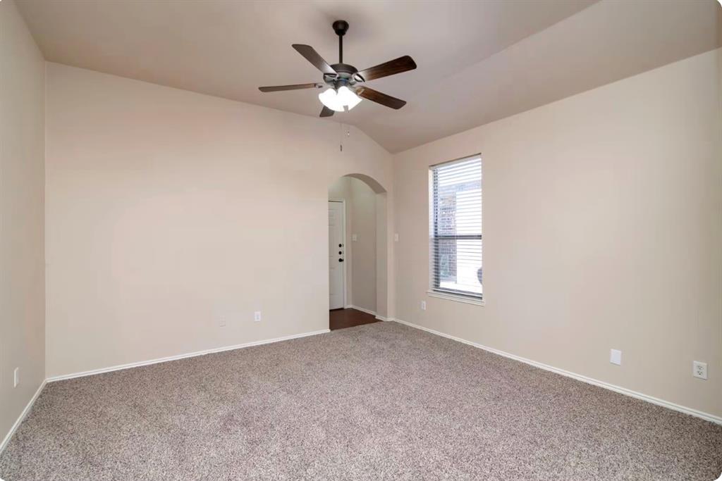 356 & 358 Schirra Court