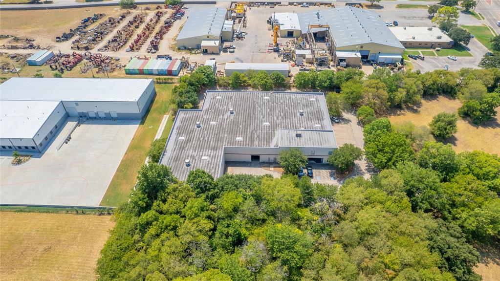 Harris Additon - Commercial Lease