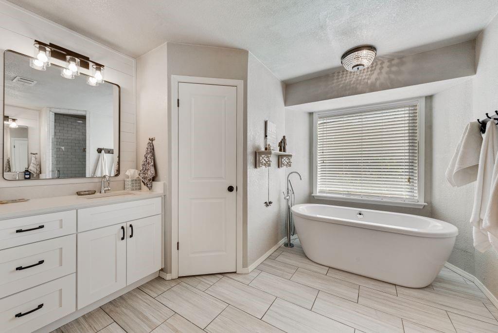 Oak Creek Estates - Residential