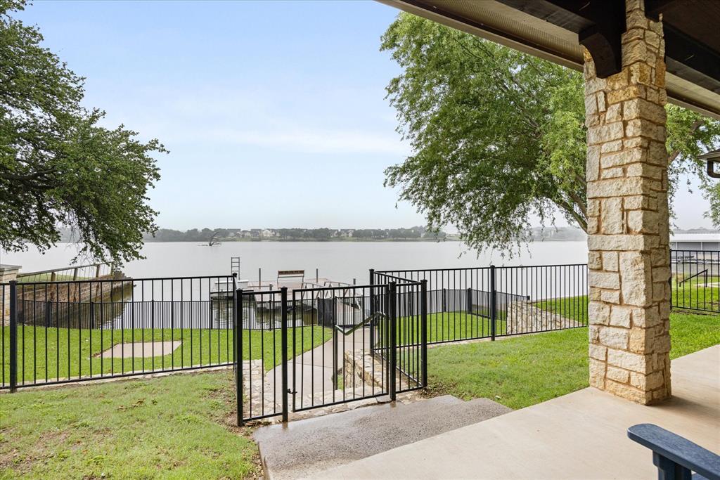 The Watermark On Lake Granbury - Residential