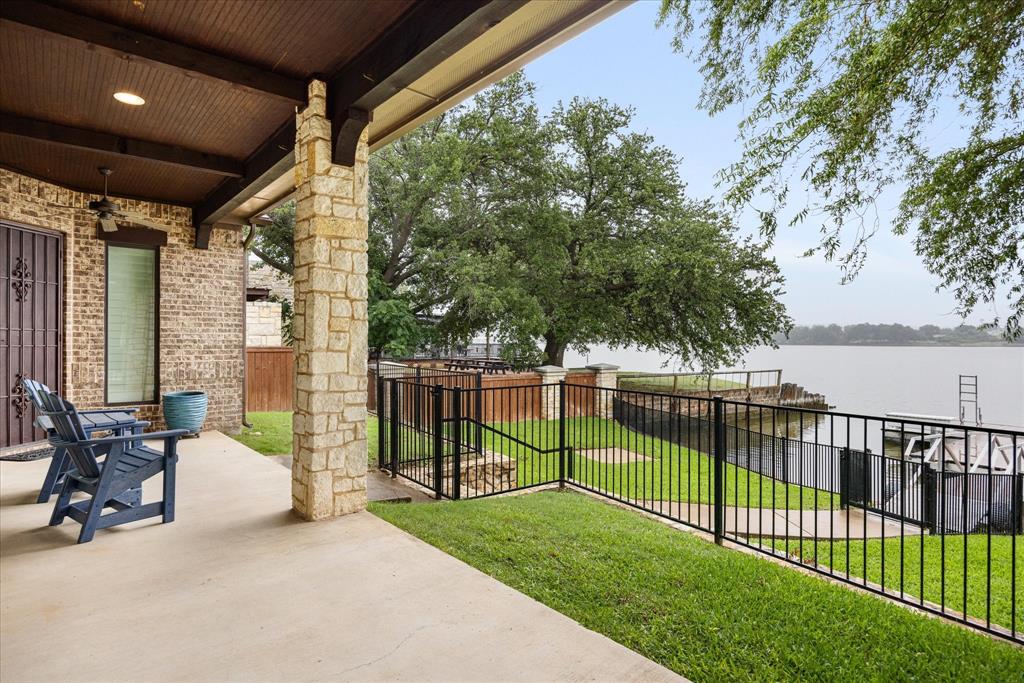 The Watermark On Lake Granbury - Residential