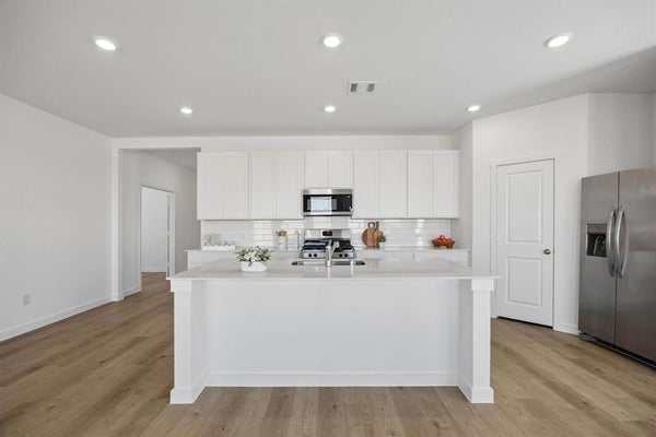 9545 TRECINI DRIVE, FORT WORTH, TX 76179 - Image be11bba87f22a6ccc7bbbbbb21cc213d/2485241937