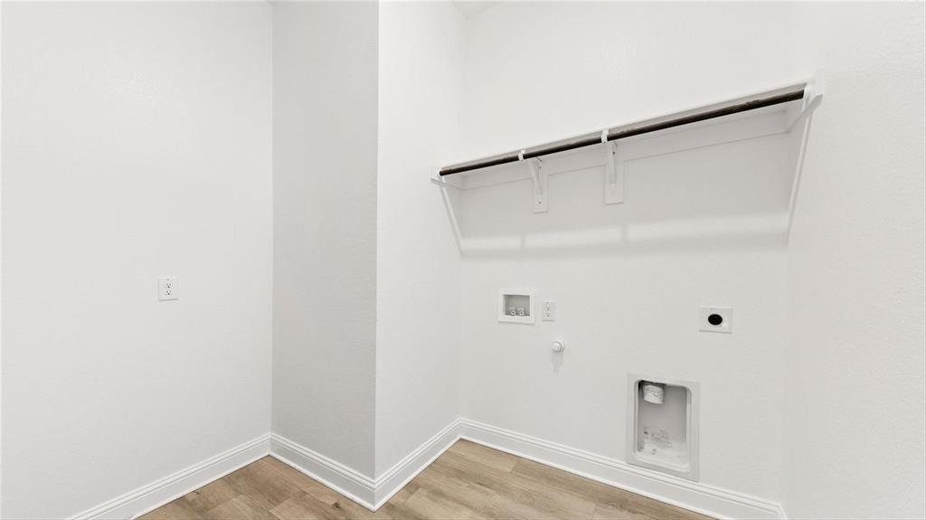 Sheppards Place Ph 2 - Residential Lease