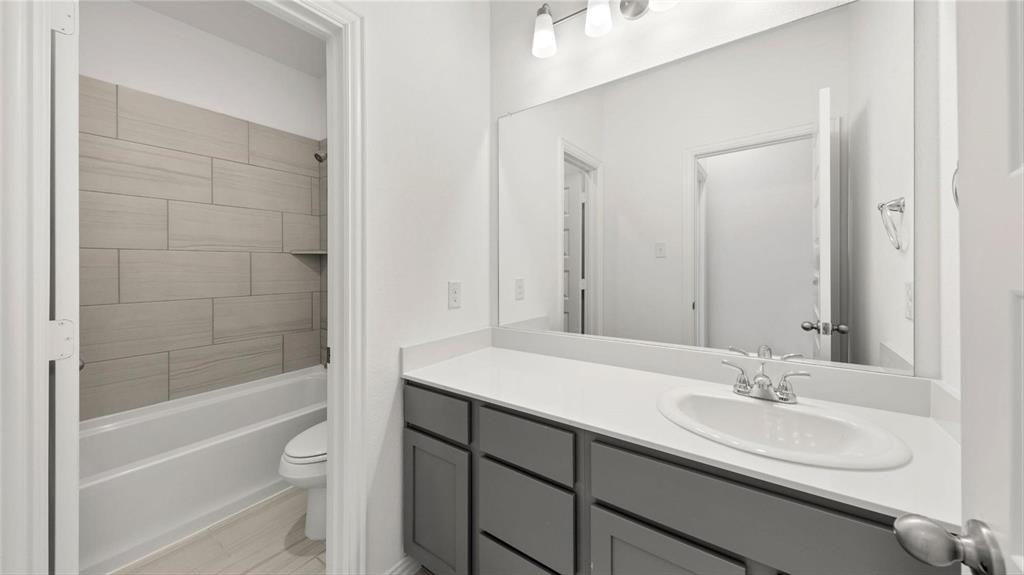 Sheppards Place Ph 2 - Residential Lease