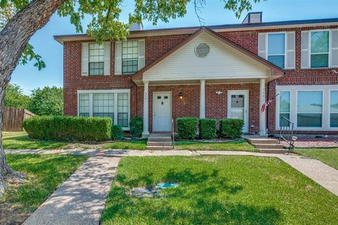 5401 Whisper Glen Drive Arlington TX 76017