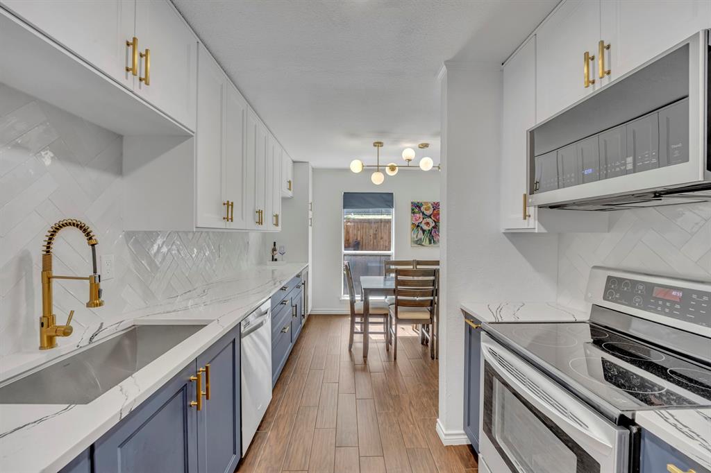 7462 E Northwest Highway 128