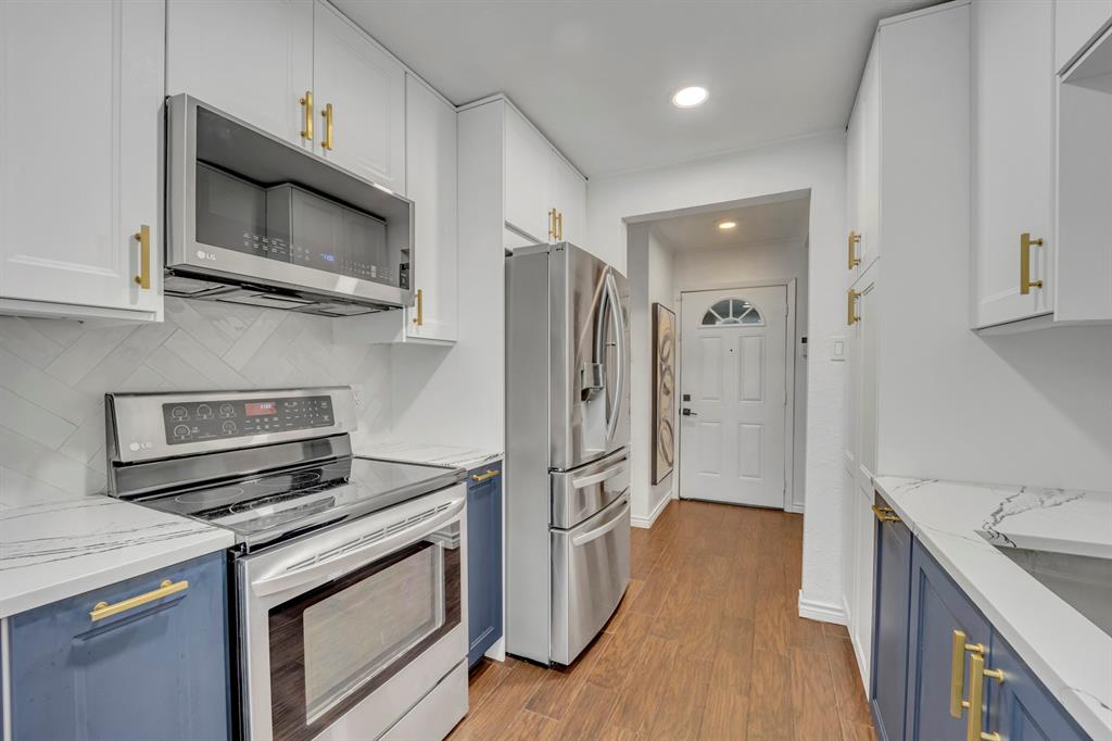 7462 E Northwest Highway 128