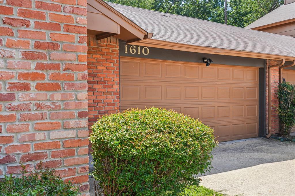 1610 Brentwood Drive