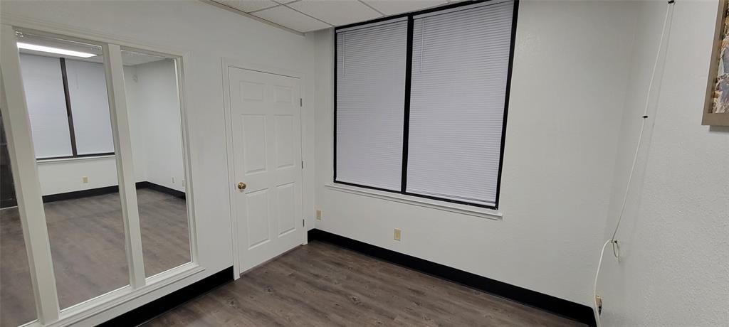 Central Irving Place - Commercial Lease