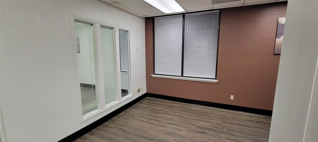 Central Irving Place - Commercial Lease