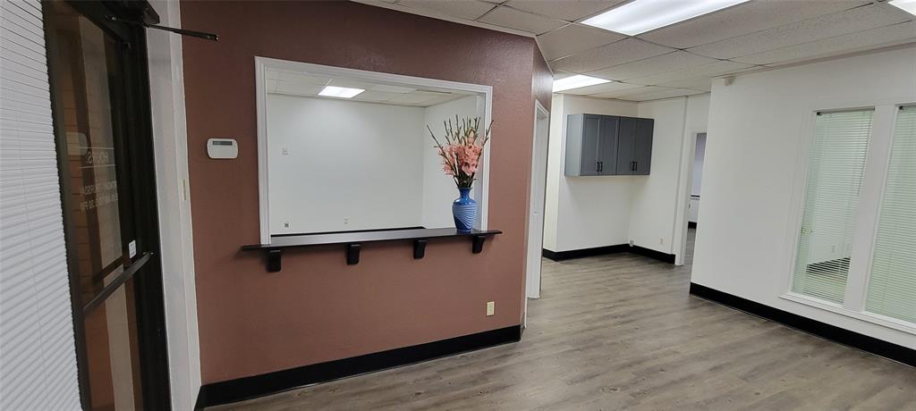 Central Irving Place - Commercial Lease