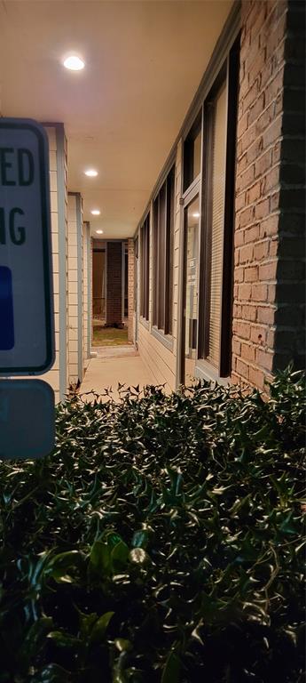 Central Irving Place - Commercial Lease